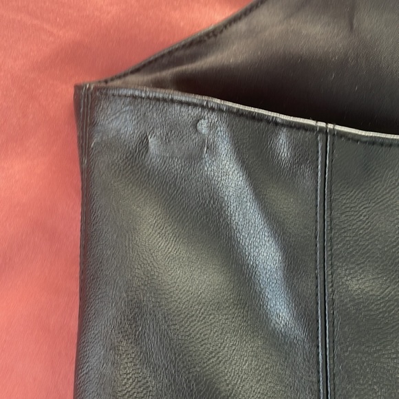 Leather dress - Picture 7 of 9